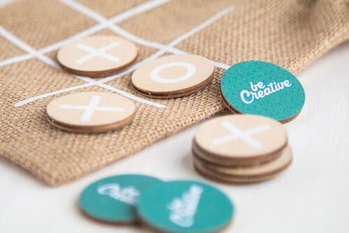 JUX Creative Tic-Tac-Toe-Spiel