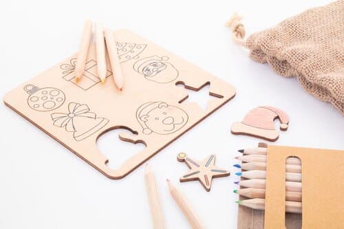 Ravya Weihnachtliches Mal- und Formzuordnungsspiel