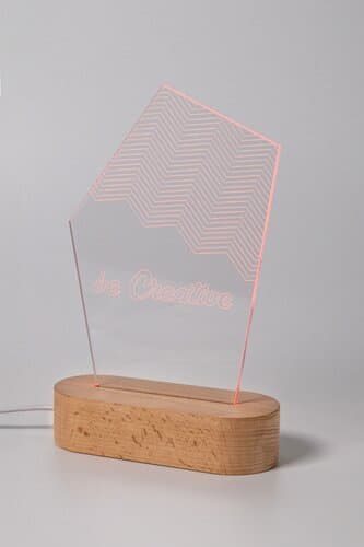 Woodify LED-Trophäe
