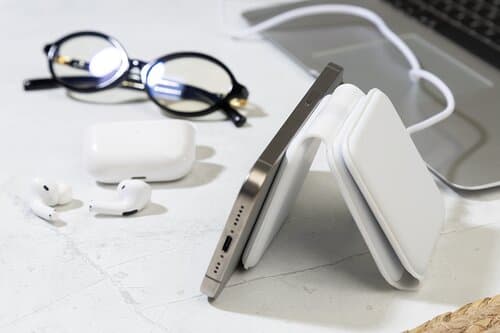 FolCharge 3in1 Wireless-Charger aus RABS