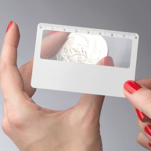 Leselupe im Scheckkartenformat Posen