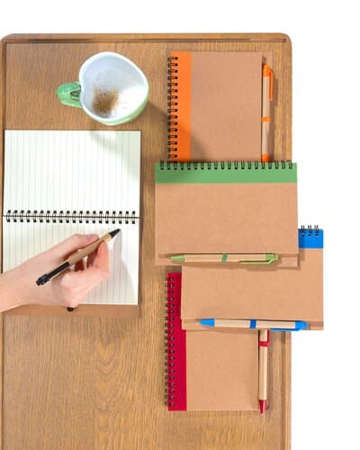 Notizbuch Stella | Recycelter Karton | Liniert | Kugelschreiber