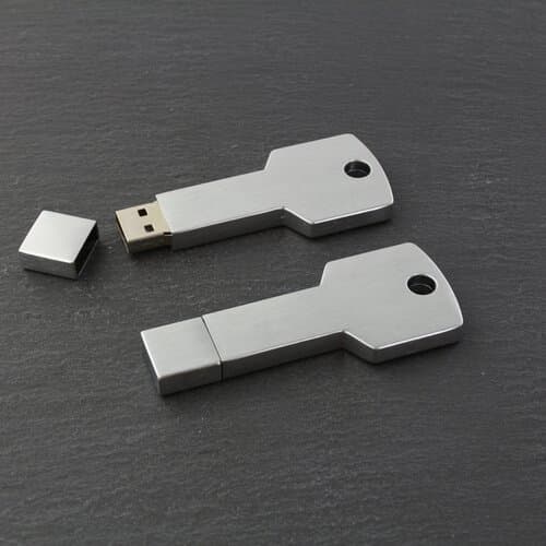 USB-Stick Schlüssel mit Kappe