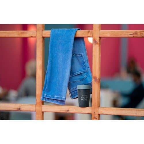 Circular&Co. Coffee Cup Fabric Waste 227 ml Becher