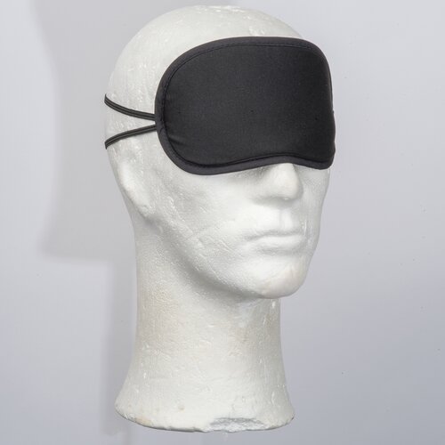 Schlaf- und Augenmaske