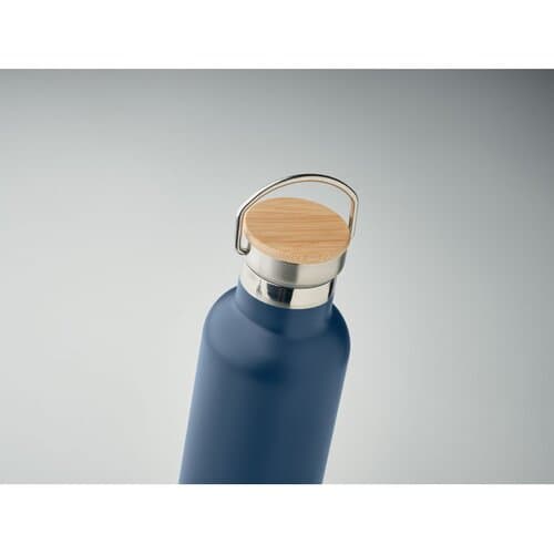 HELSINKI MED Isolierflasche 750 ml