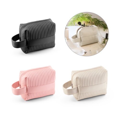 GILI. Kulturbeutel aus PU (21% recyceltes PU und 30% recyceltes Polyester)