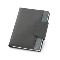 RUSSEL. Notizbuch A5 aus PU und Polyestergewebe mit Magnetverschluss mit unbedruckte Seiten