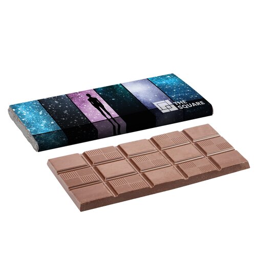 Große Schokoladentafel in Verpackung