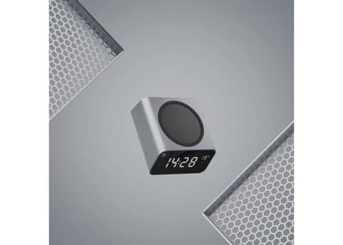 Xoopar Reddi Charge PD Uhr mit kabelloses Ladegerät