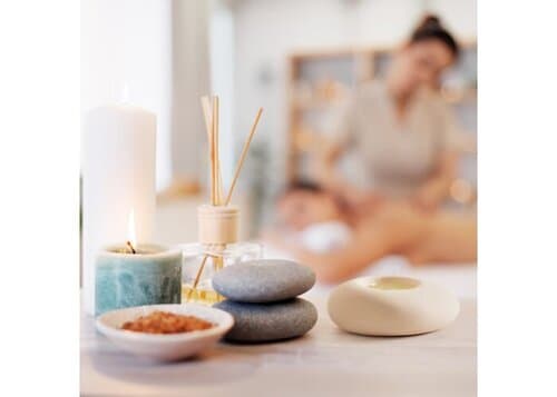 InsideOut Aroma Pebble Geschenkset mit 6 ätherischen Ölen