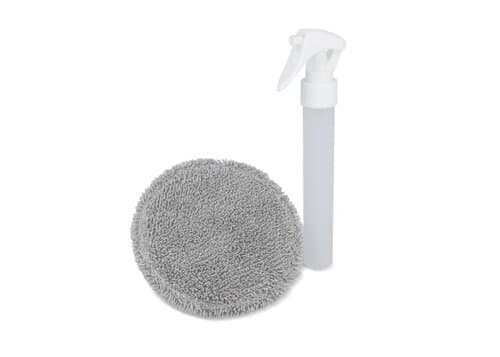 2-in-1-Spray und Reinigungstuch