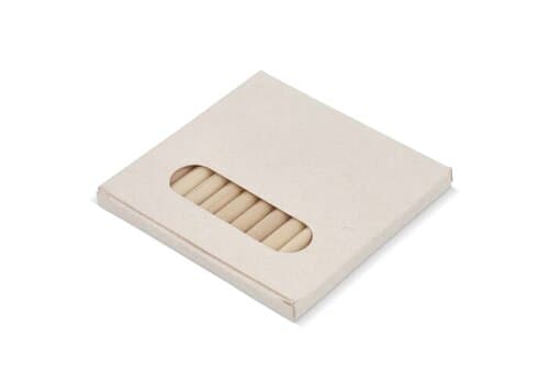 12 Buntstifte in einer Schachtel aus recyceltem Milchkarton