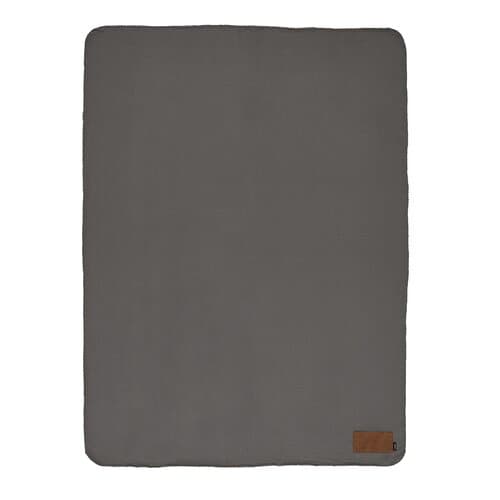 Pollock Decke aus rPET (180 g/m²). Mit personalisierbarem Aufnäher