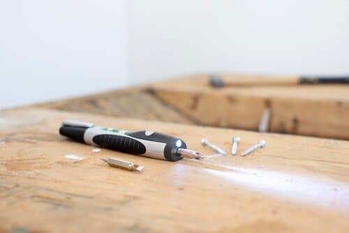 Multifunktionswerkzeug aus Kunststoff Edith