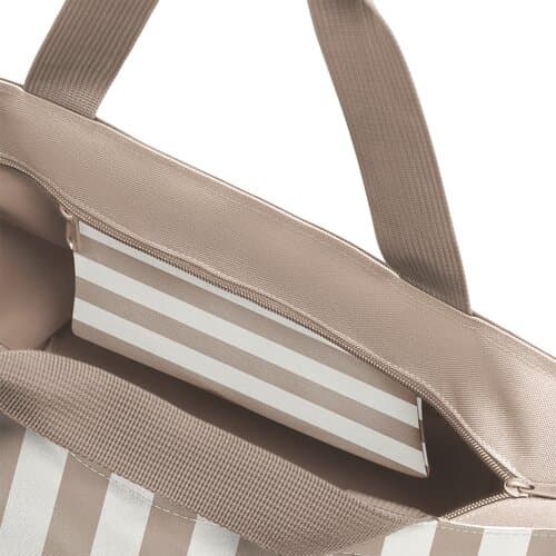 Shopper M