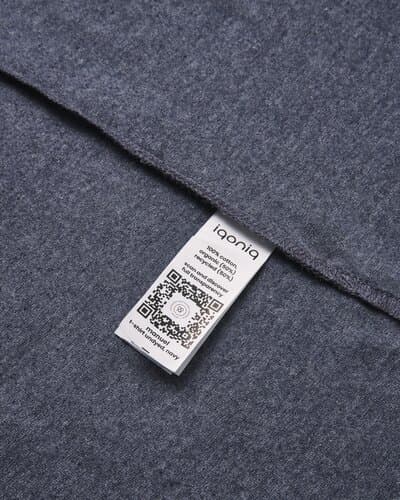 IQONIQ Manuel ungefärbtes T-Shirt aus recycelter Baumwolle